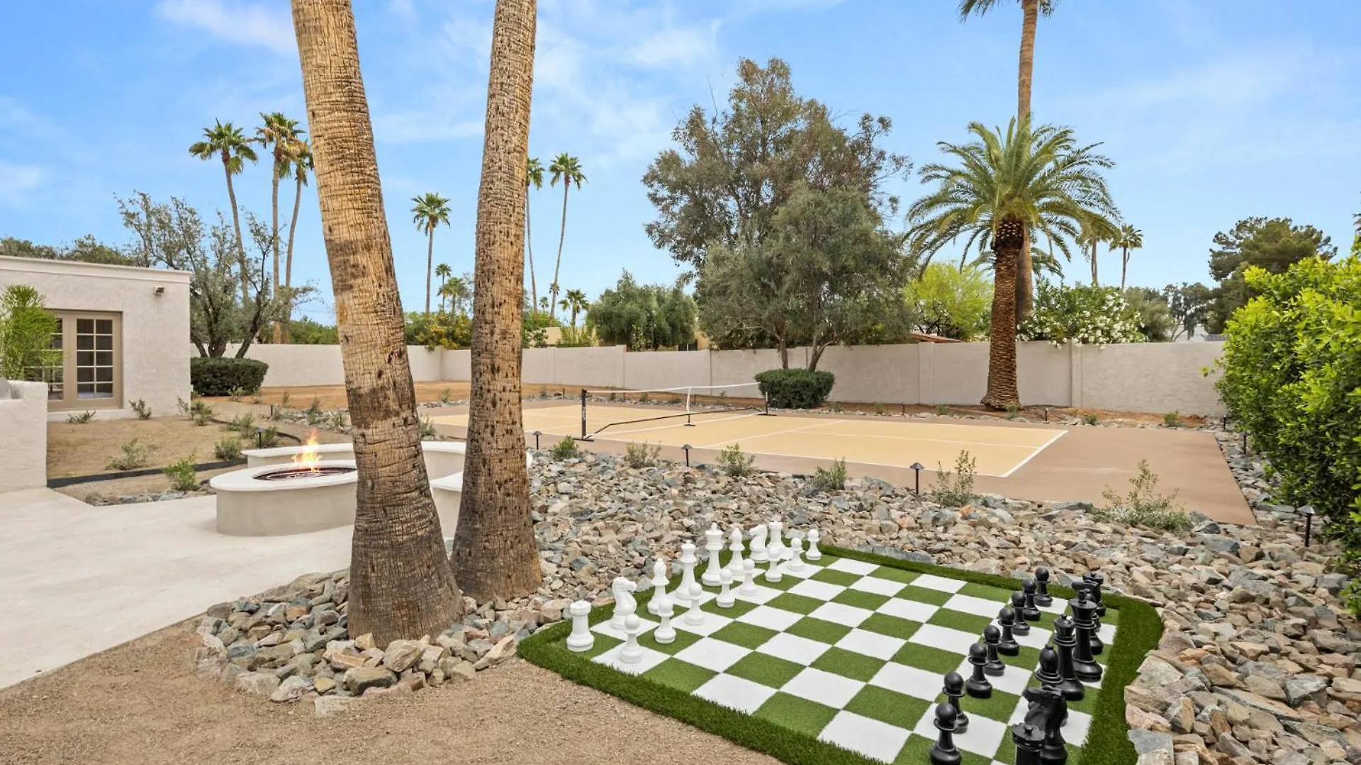 Maison 1975-Chic Luxury Retreat Scottsdale